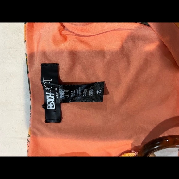 Beach riot highway tropical bikini - Picture 9 of 9